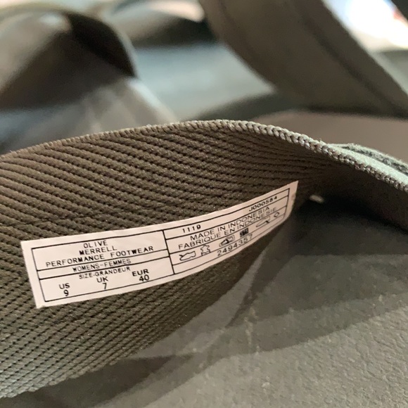 Merrell Wedges, Size 9 - Picture 6 of 7